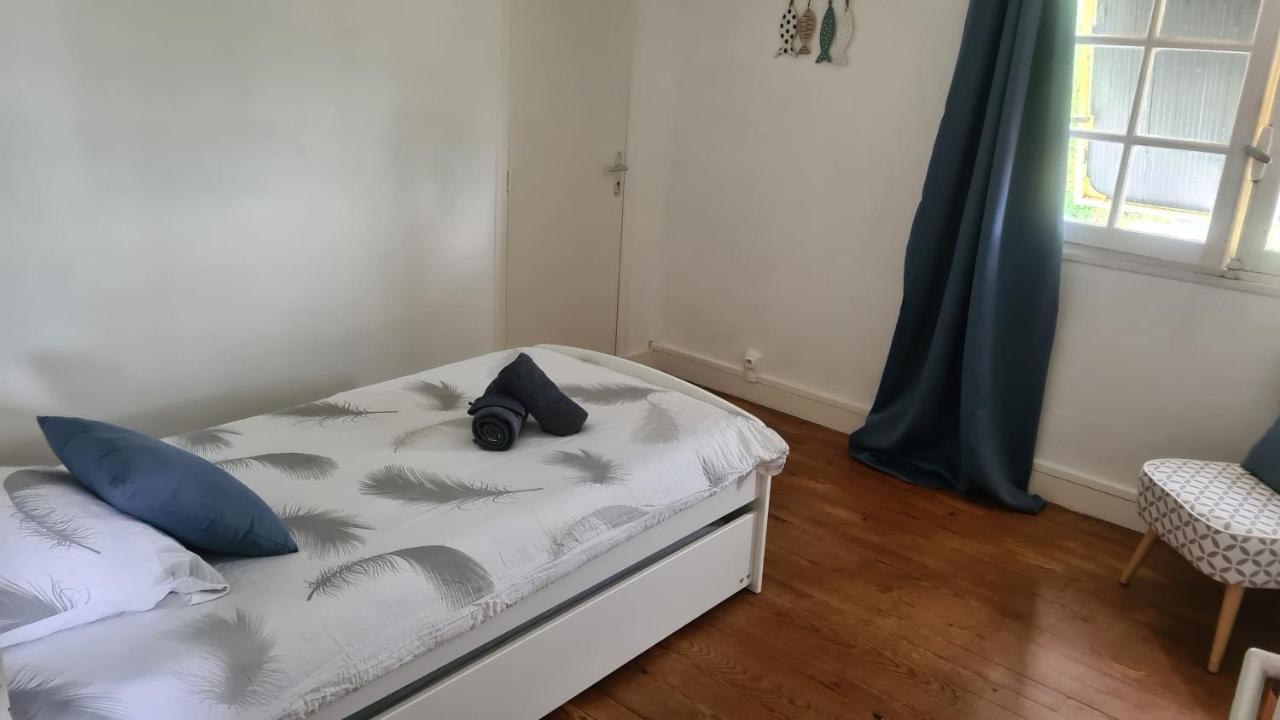 Maison typique royannaise dans un quartier calme Extérieur photo