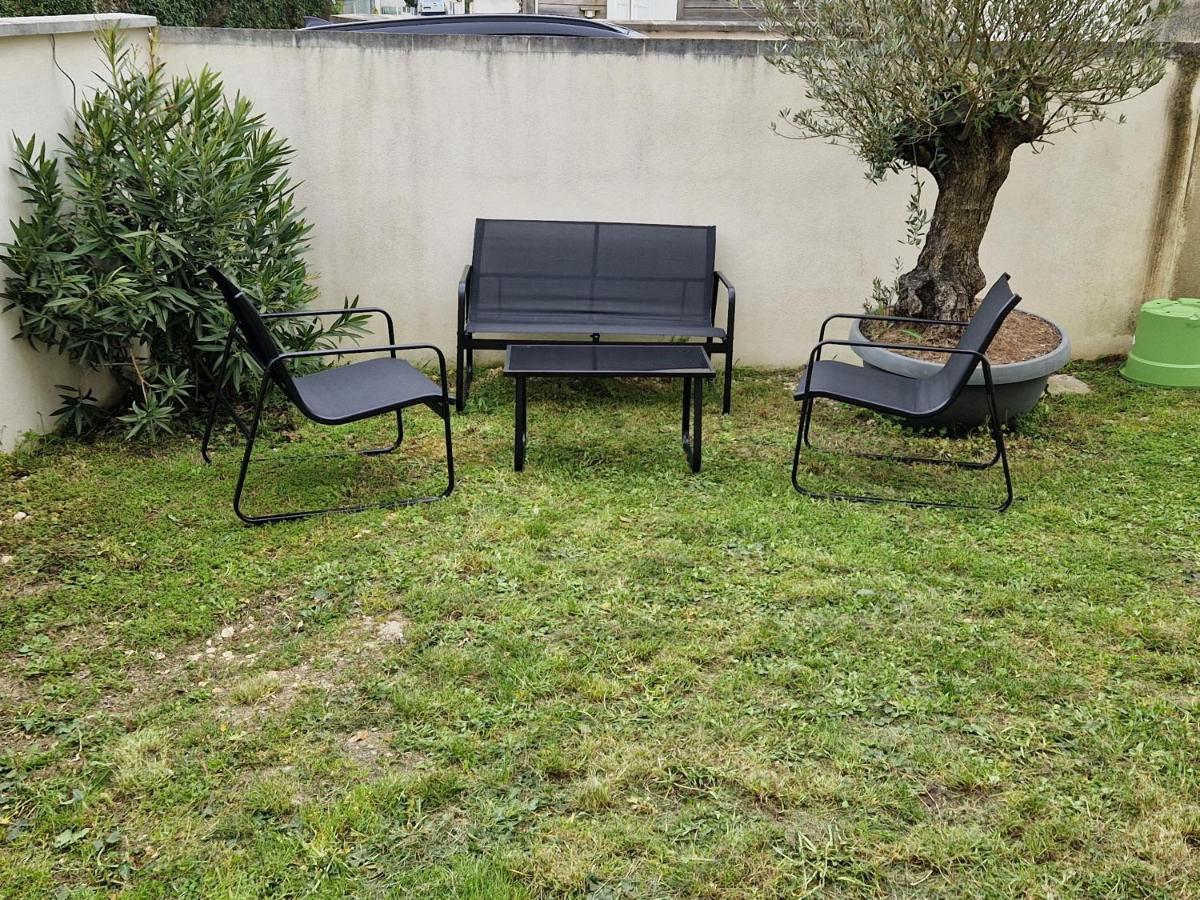 Maison typique royannaise dans un quartier calme Extérieur photo