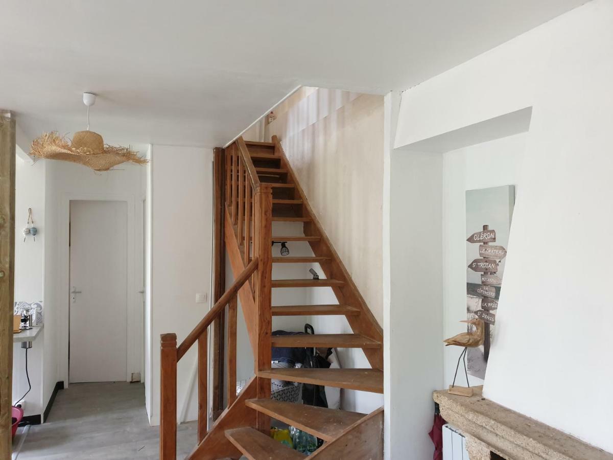 Maison typique royannaise dans un quartier calme Extérieur photo