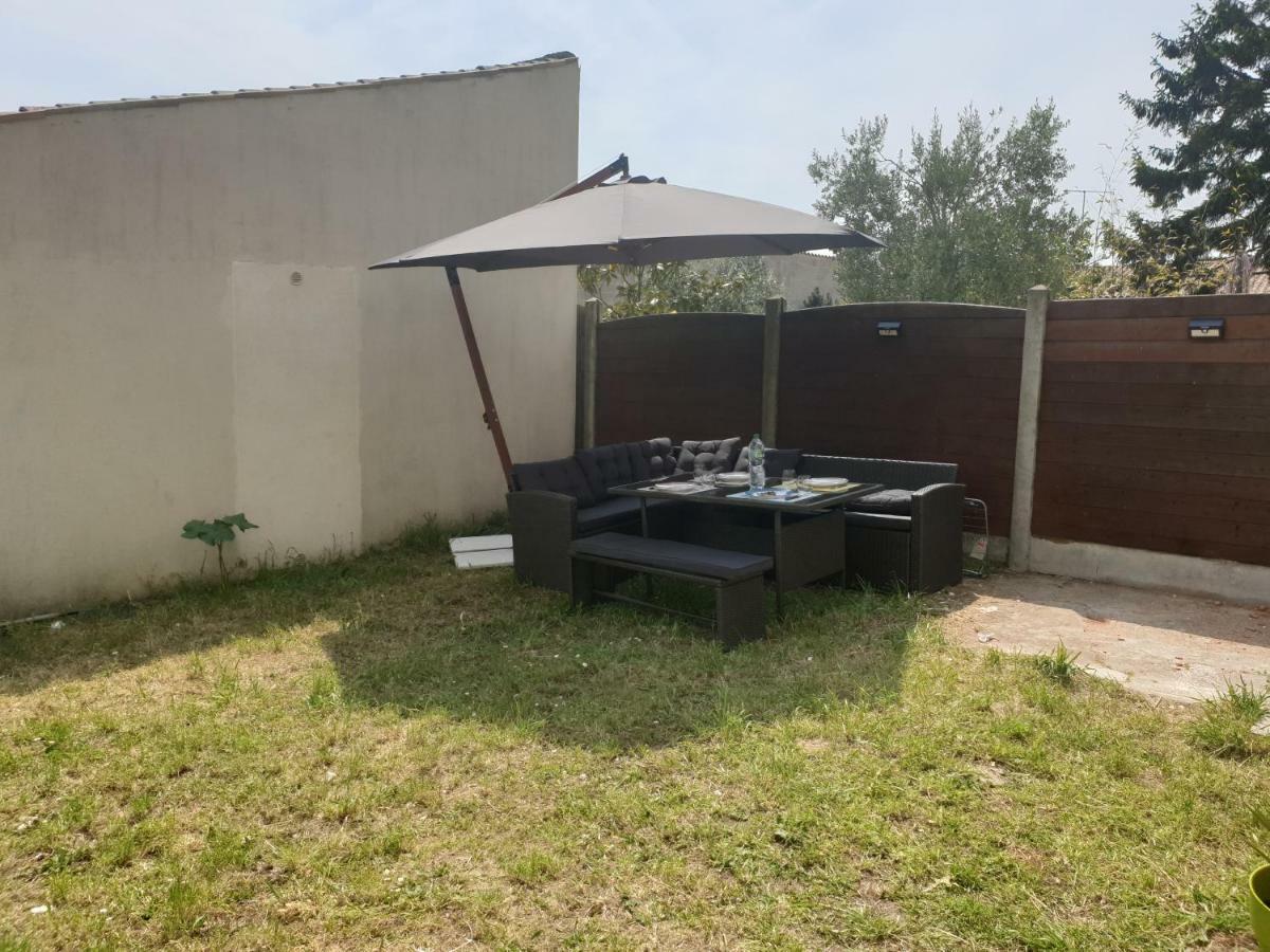 Maison typique royannaise dans un quartier calme Extérieur photo